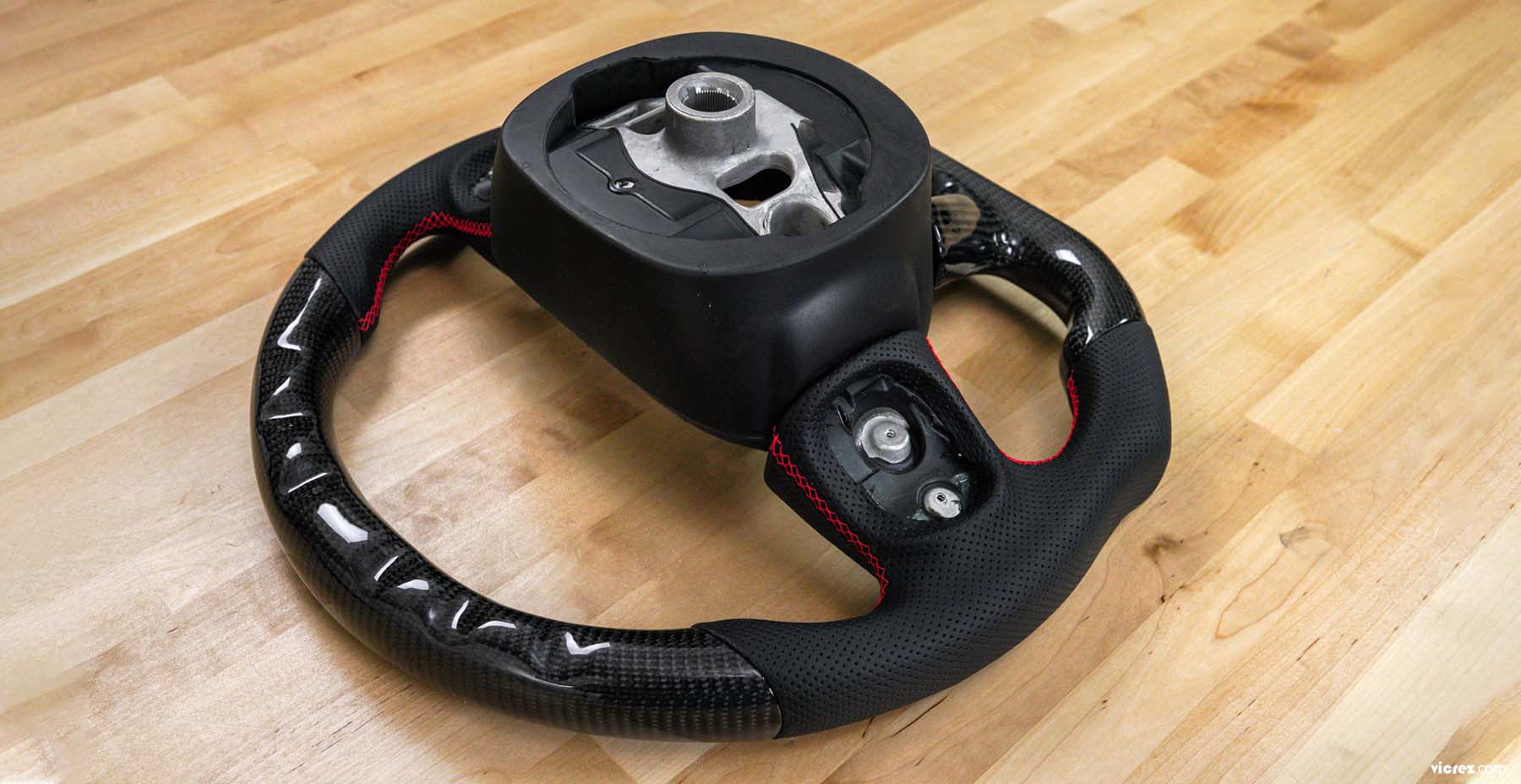 Vicrez Carbon Fiber Steering Wheel +LED Dash vz102115 | Chevrolet Corvette C8 2020-2021