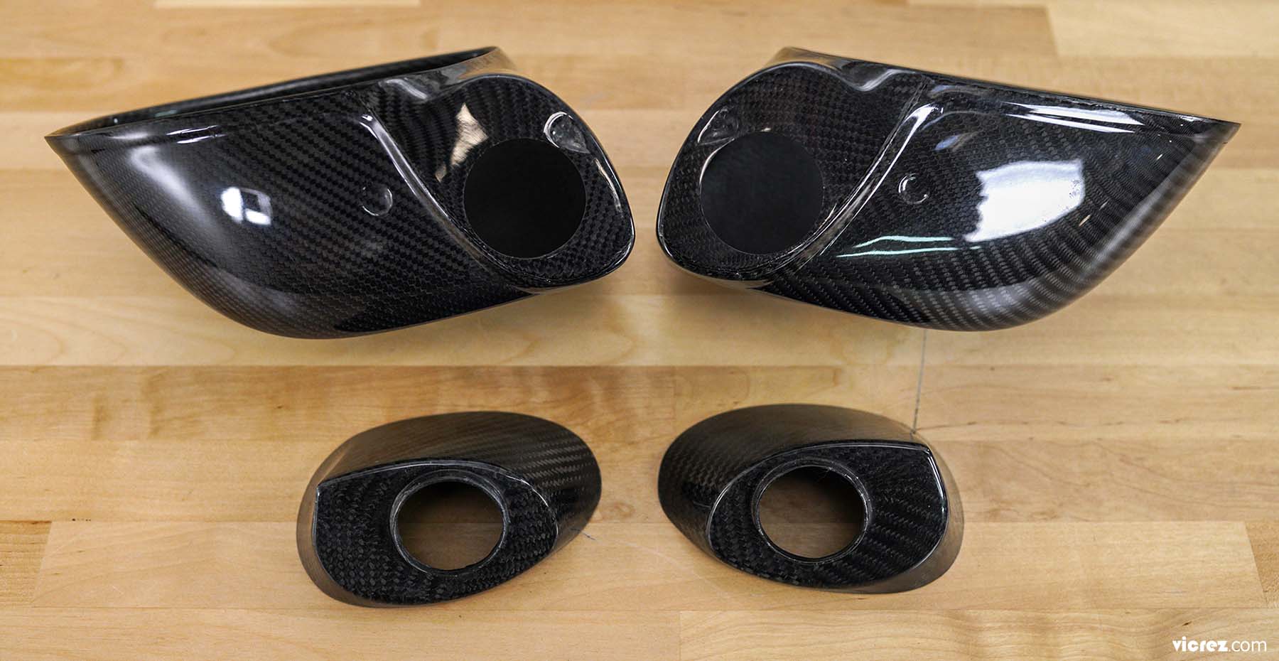 Vicrez OEM Carbon Fiber Mirror Replacement vz100390 | Nissan